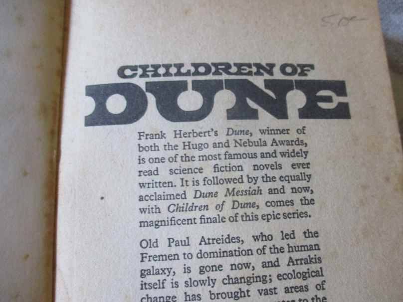 CHILDREN OF DUNE -  FRANK HERBERT - PART THREE OF THE DUNE TRILOGY