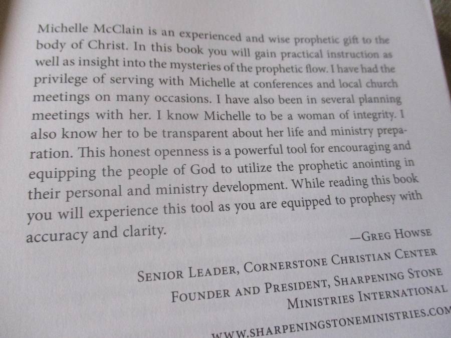 THE PROPHETIC ADVANTAGE - BE GOD'S MOUTHPIECE. TRANSFORM YOUR WORLD - MICHELLE McCLAIN