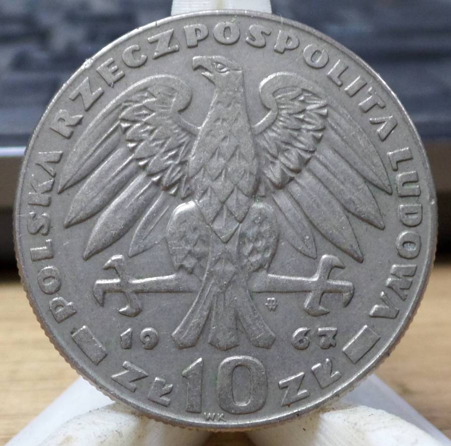 *R1 Auction* Poland 10 Zlotych 1967 - 20yrs Death of Swierczewski