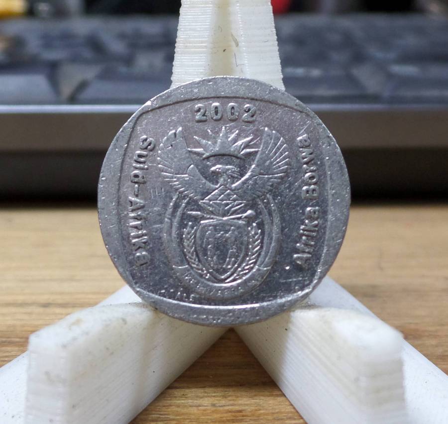 *R1 Auction* RSA 1 Rand 2002 - JHB World Summit - only 16,000 minted