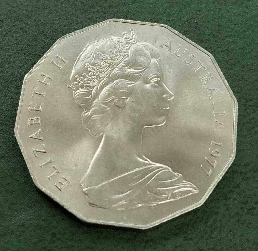 **R1 Auction** Australia 50 Cents 1977-Silver Jubilee