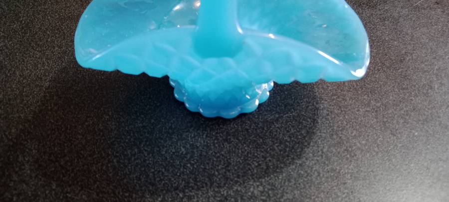 Exquisite Blue Fenton Glass Basket