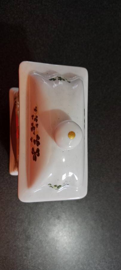 Vintage Belleek B0057 Glenveigh Mantel Shamrock Porcelain Clock Ireland Battery