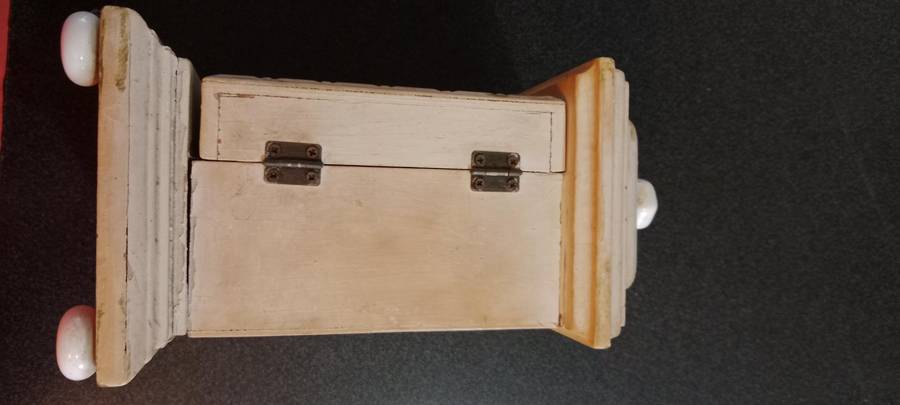 Vintage Wooden Mantel Clock