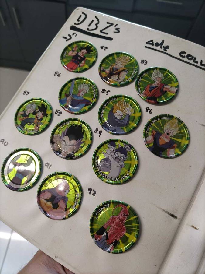 Dragon ball z tazos