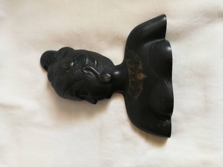 Vintage INDIAN Bidri Metal Sculptual Figure / Wall Hanging of a Lady. With Decorative Silver Inlays
