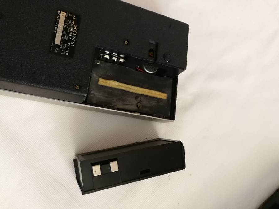 Sony TC-110 Solid State Tape Recorder Casette- Player, Made In Japan , 70s