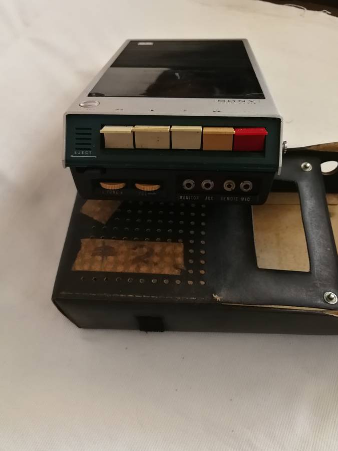 Sony TC-110 Solid State Tape Recorder Casette- Player, Made In Japan , 70s