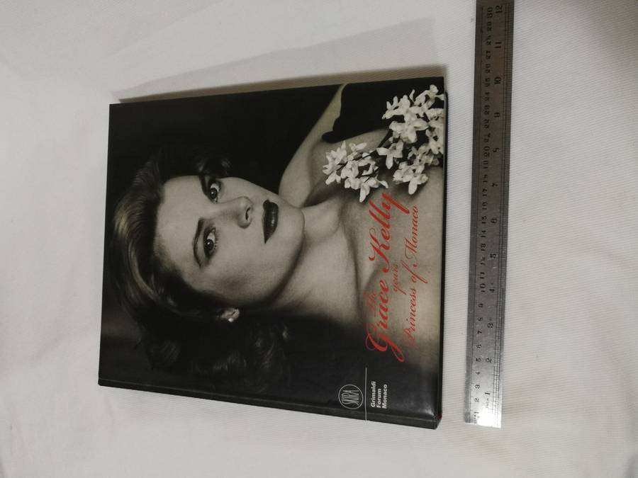 The Grace Kelly Years: Princess of Monaco. Cushioned Hardcover