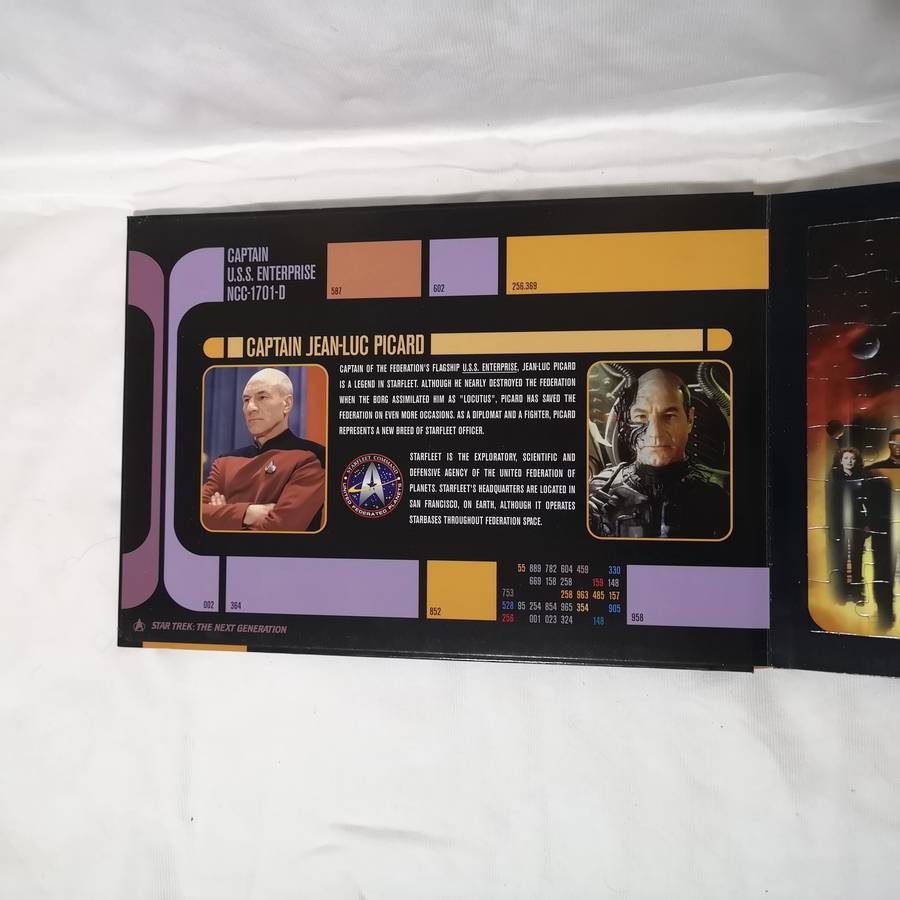 Star Trek Next Generation Jigsaw Puzzle Book (Board Book, 2004)