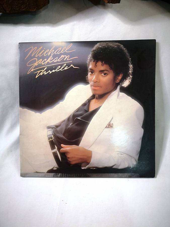 Michael Jackson Thriller 1982 Original Produced by Quincy Jones. LP