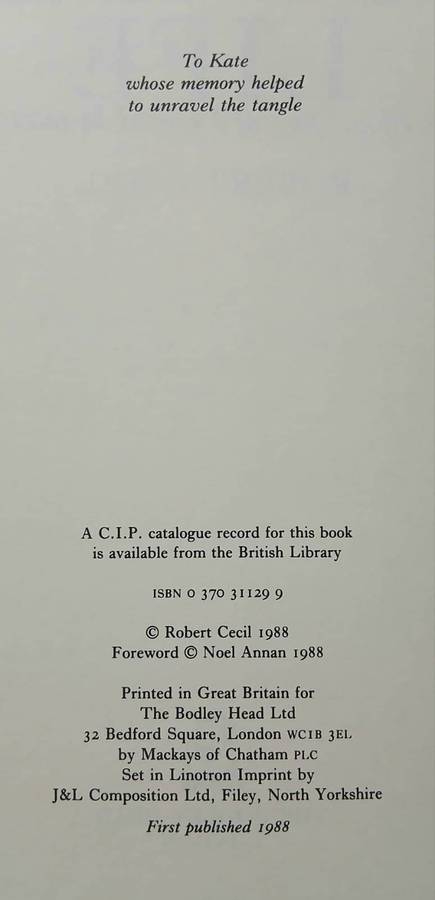 A Divided Life - A Biography of Donald MacLean ~ Robert Cecil