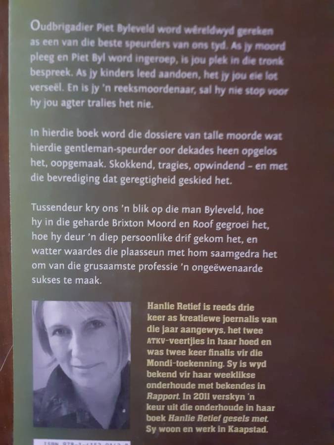 Byleveld - Dossier van 'n baasspeurder ~ Hanlie Retief