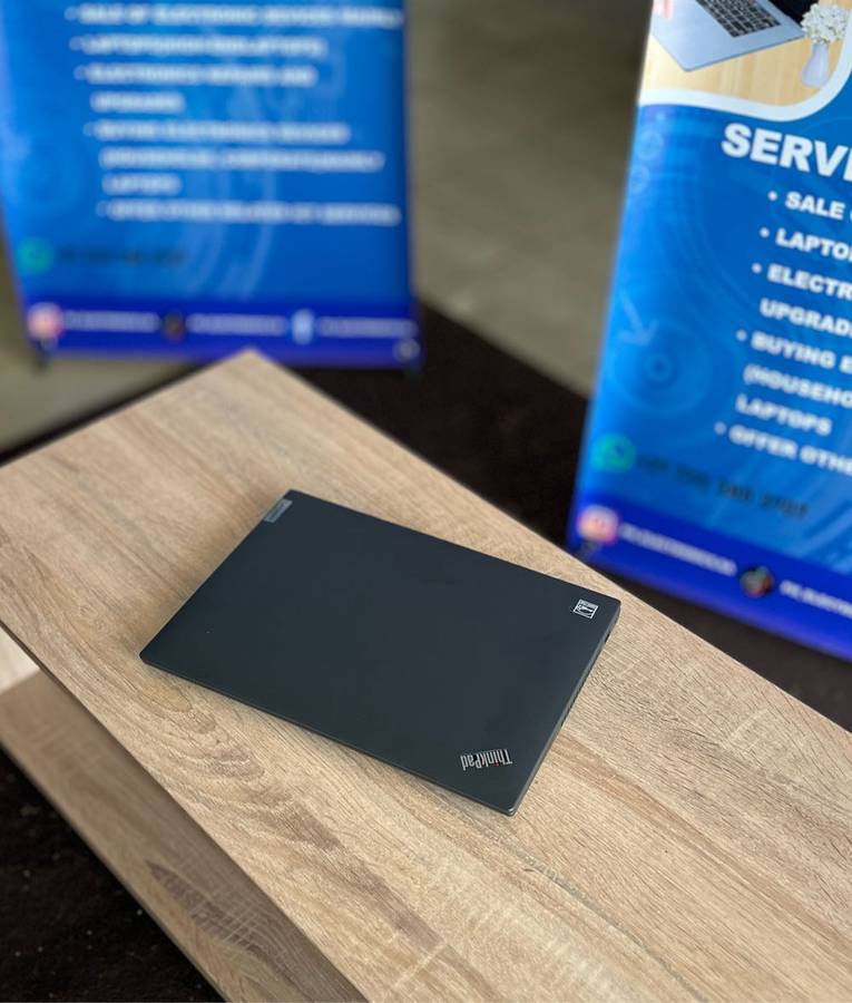Lenovo Thinkpad T14 Gen 4, AMD RYZEN 5Pro, 7540U, Radeon 740M Graphics
