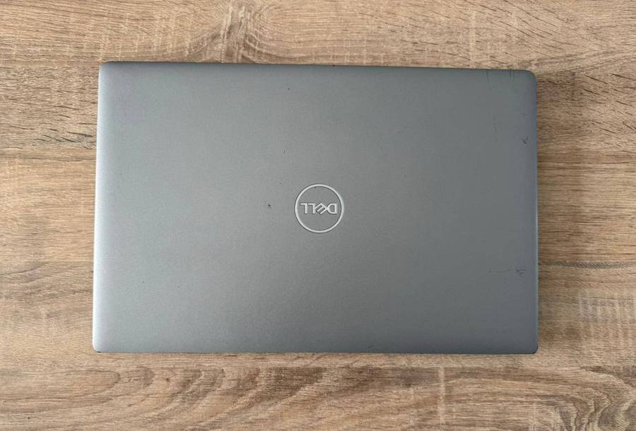 Dell Latitude 5520 , intel Core i5vPro - 1135CPU, 11th Generation