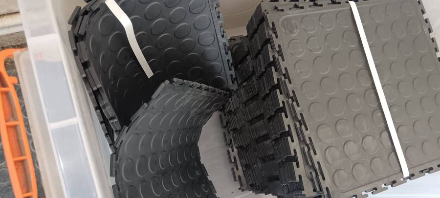 HS Fitness PVC Interlock Flooring