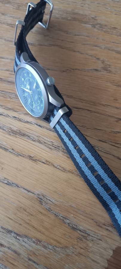 Sieko 5  Quartz  Please Read