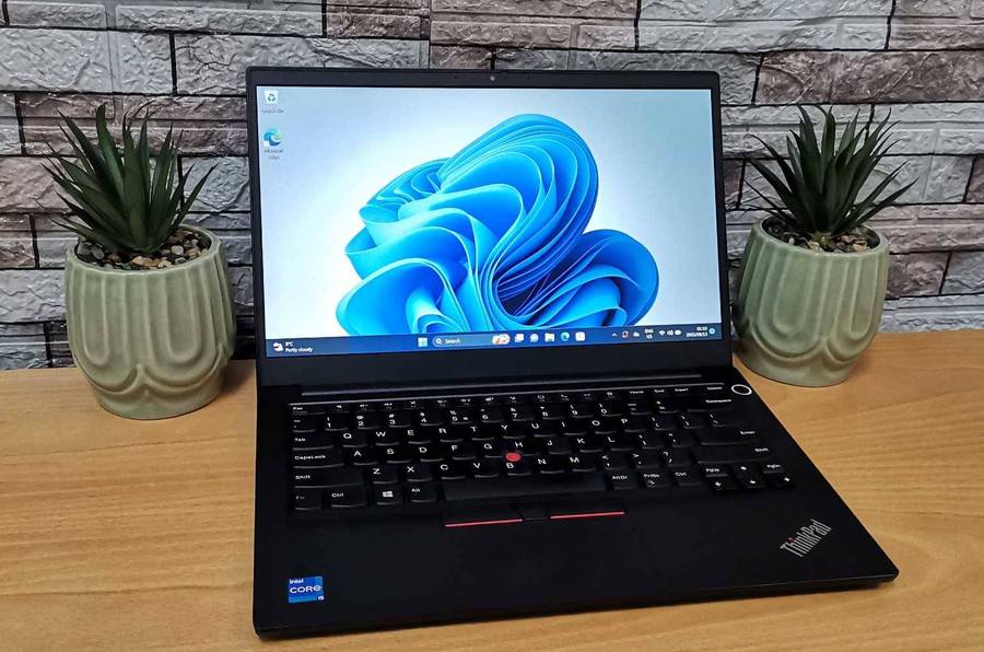 Lenovo E14_11th gen i5_512GB SSD_FHD 1920x1080