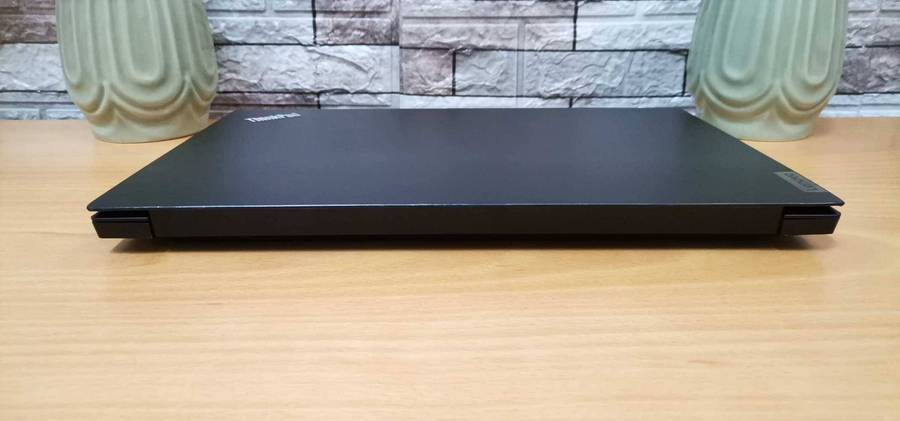 Lenovo E14_11th gen i5_512GB SSD_FHD 1920x1080