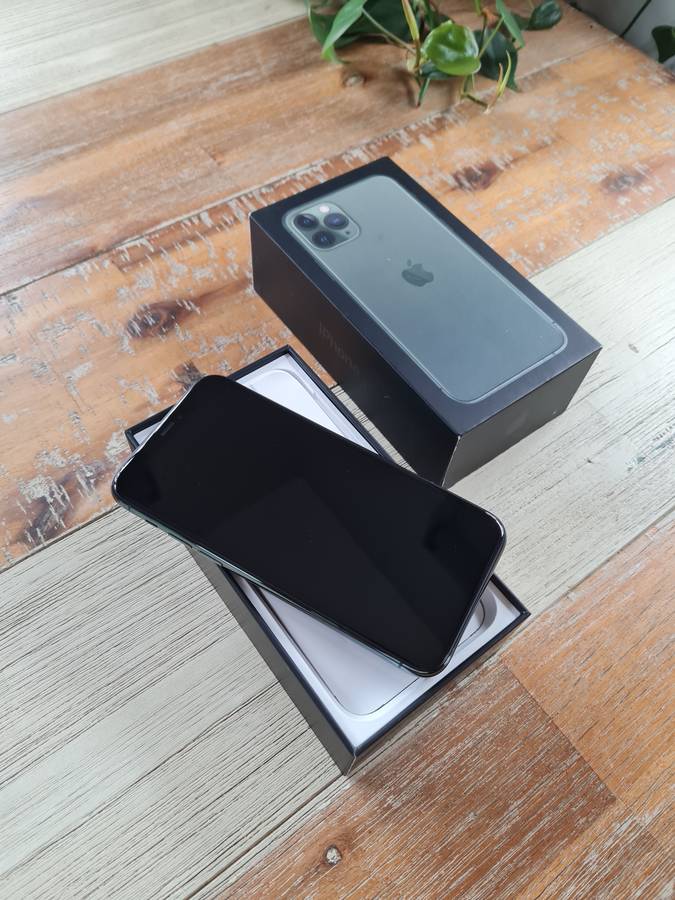 Apple iPhone 11 Pro 512GB Midnight Green
