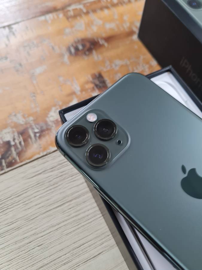 Apple iPhone 11 Pro 512GB Midnight Green