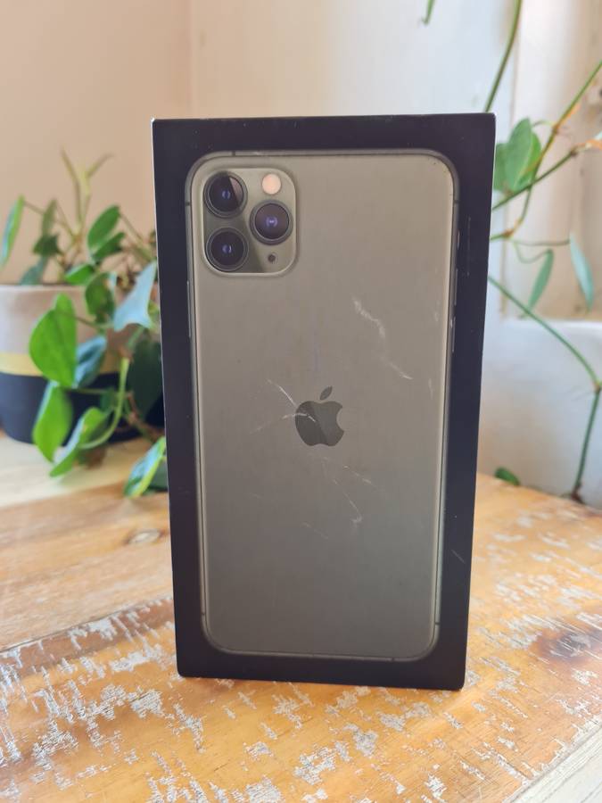 Apple iPhone 11 Pro Max 256GB  Midnight Green