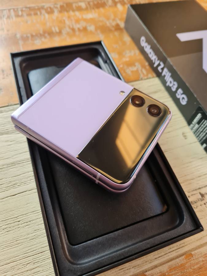Samsung Galaxy Z Flip3 256GB Lavender