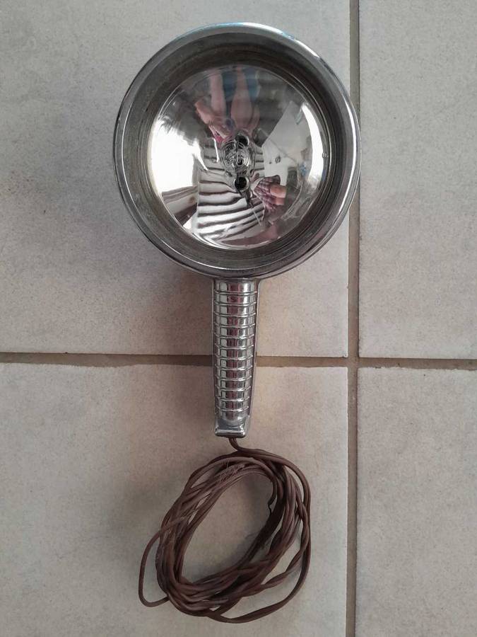 Antique vehicle light lot