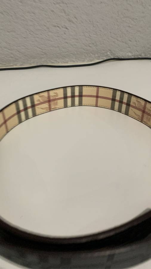 Burberry reversible belt