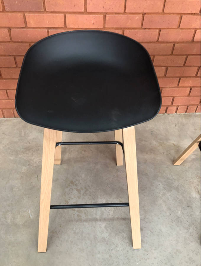 Set of 2 Unique Bar Stool - WB02