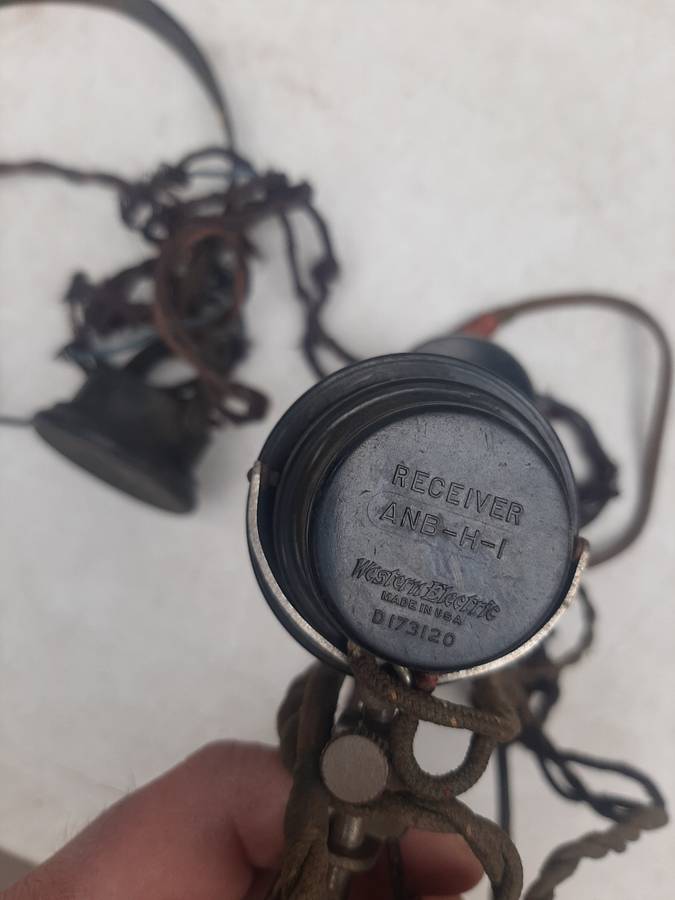 WW2 receiver headset