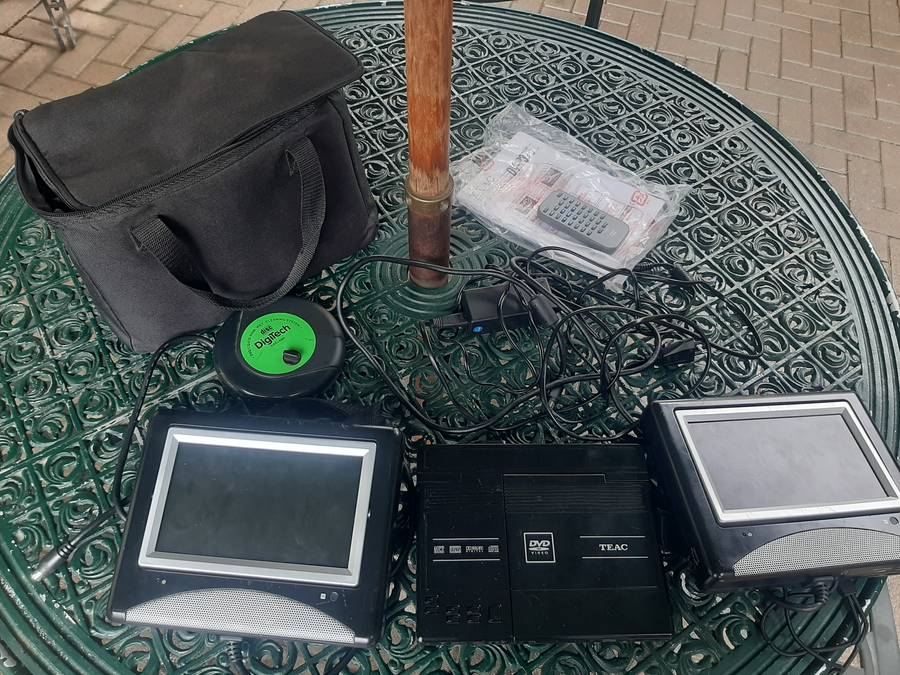 Teac portable DVD player