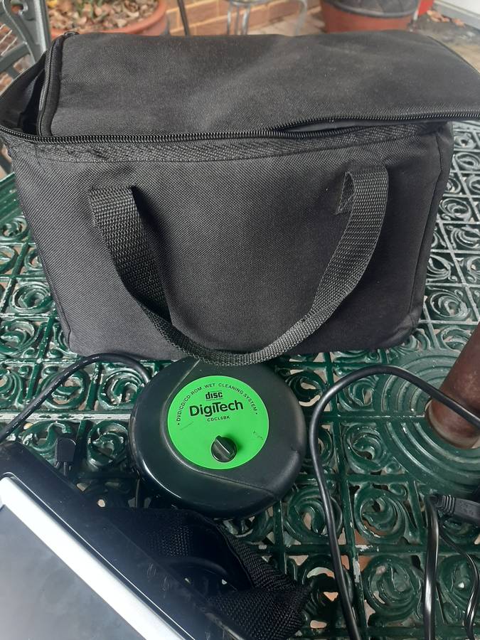 Teac portable DVD player