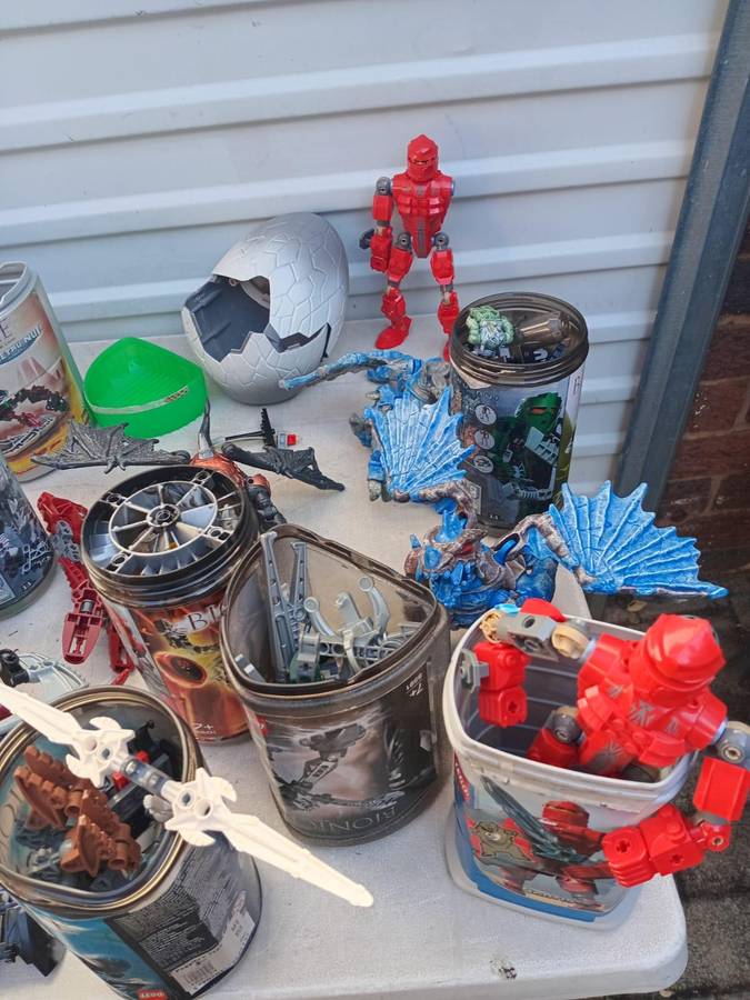 Assorted lego bionicles