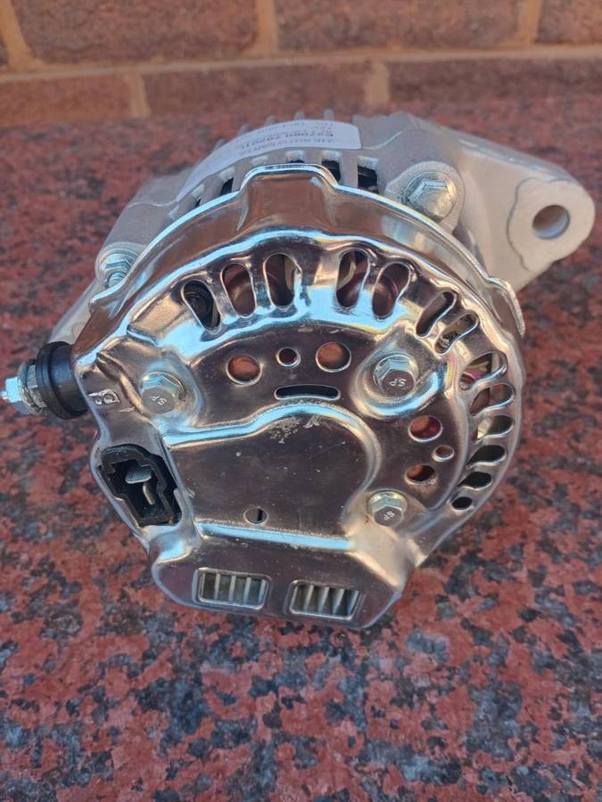 Denso 12v alternator