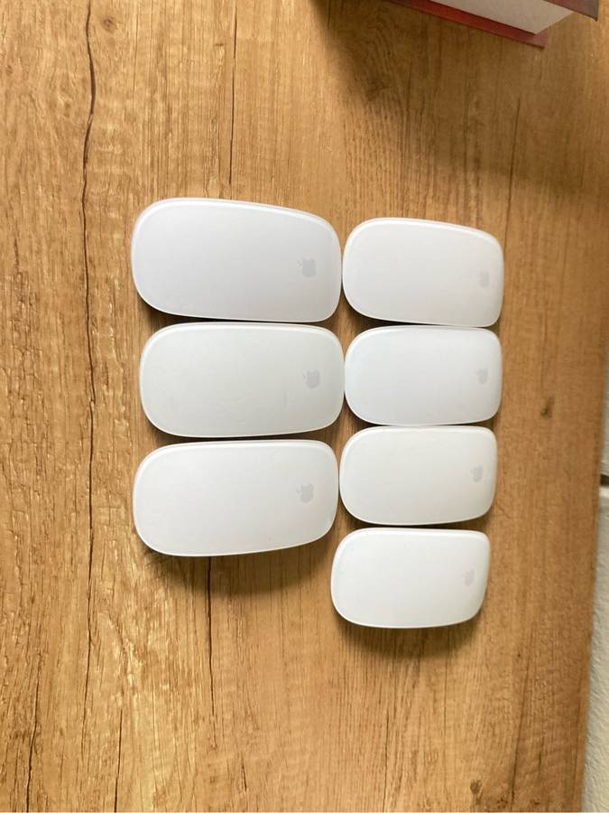 Apple Magic Mouse (1st Generation) - Used, Tested, and Working