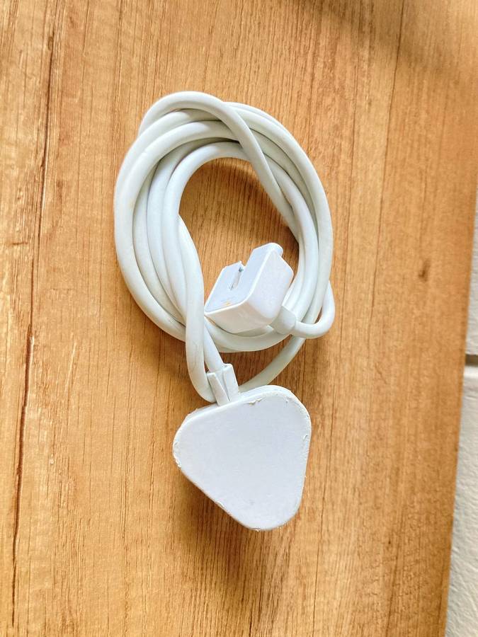 Genuine Apple MacBook Power Cord (South African Standard) - Used, Tested & Working