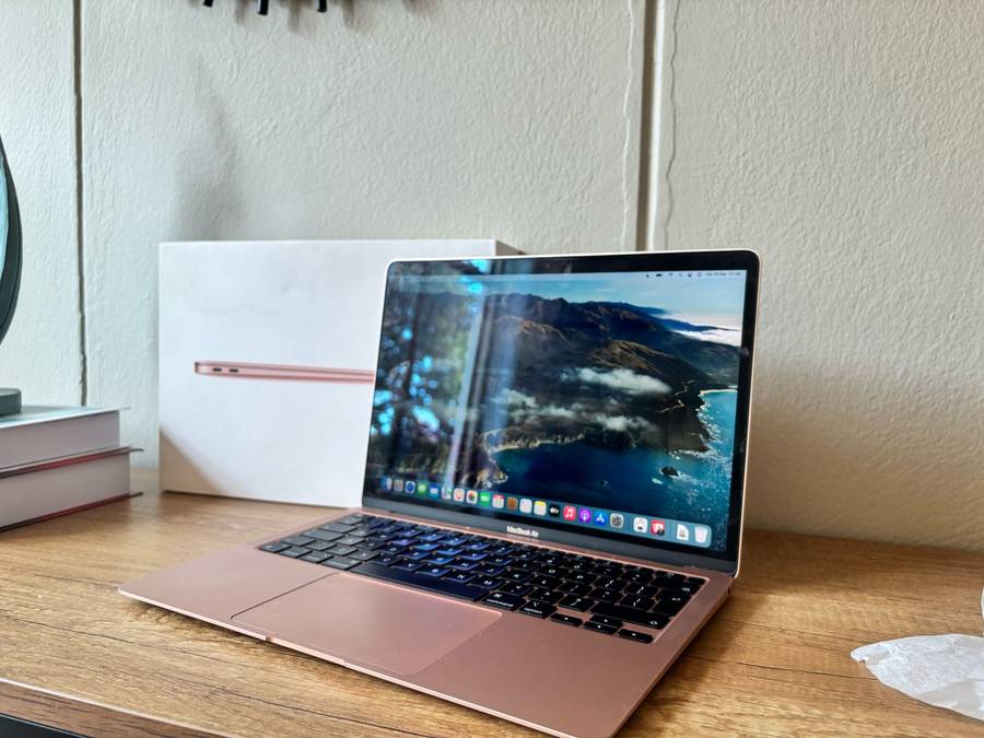 2020 Apple Macbook Air M1 Chip 8GB RAM unified Memory 256GB SSD Storage Rose gold
