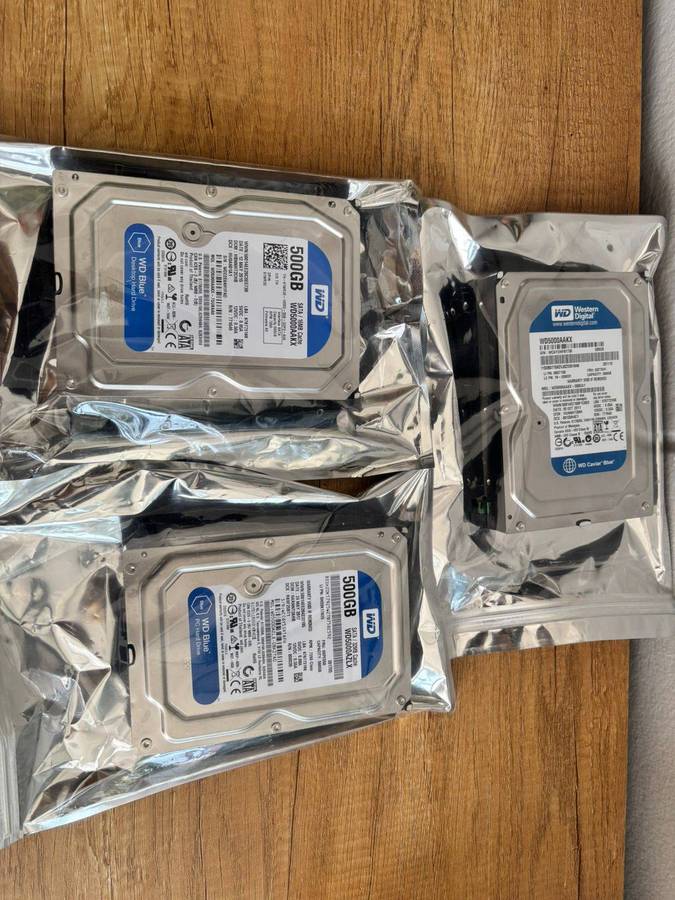 Western Digital 500GB 3.5-Inch SATA III HDD  7200RPM / 16MB Cache  WD5000AAKX (Blue)  Used