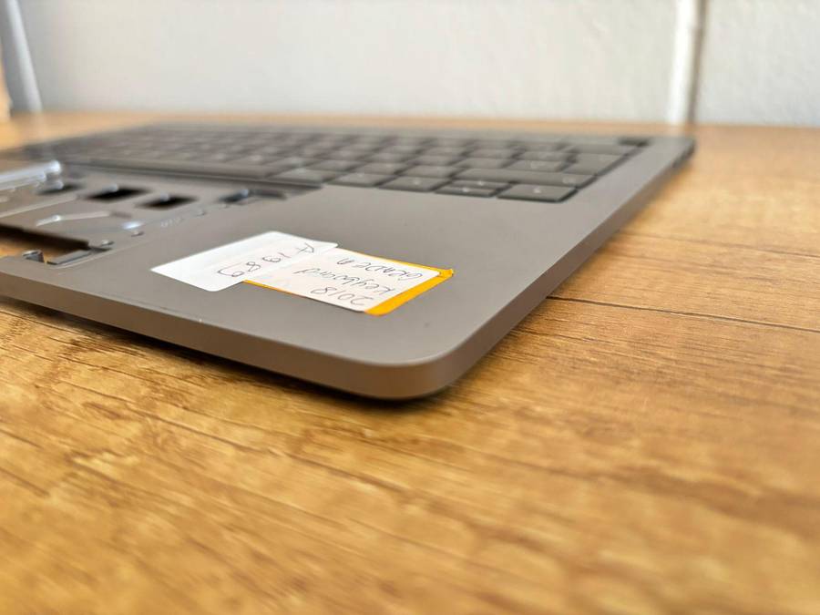 MacBook Pro 13" Retina (Mid 2018 - 2019) Upper Case Assembly  A1989, Grade-A, Dark Grey Used