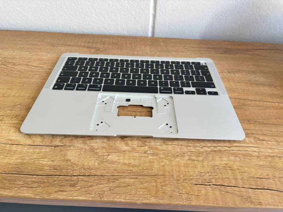 MacBook Air 13" (A2337, Late 2020  M1) Upper Case with Keyboard  Silver (Used, Grade A)