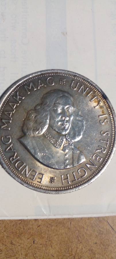 1964 RSA 50 CENT SILVER COIN.