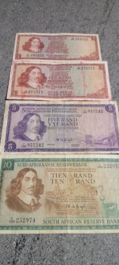 THINUS DE JONGH ISSUES. R1 TO R10. DESC.