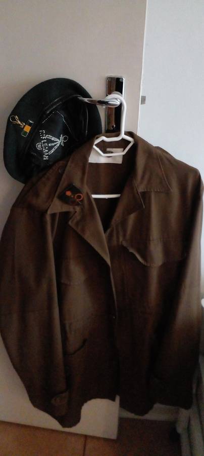 1SADF 1SAI BALKIE/BADGE BERET, ORDINANCE METAL FLASH + A XL BOSBAADJIE. SEE DESC.