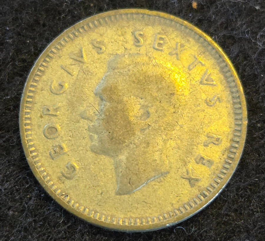 1952 - 3 Pence (lot 2 of 3)