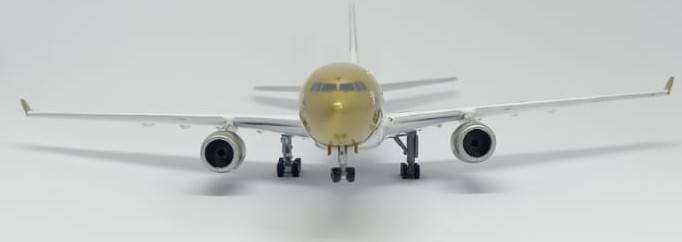 PHOENIX MODEL, Gulf Air, Airbus A330-243, A40-KC 1/400 Scale,
