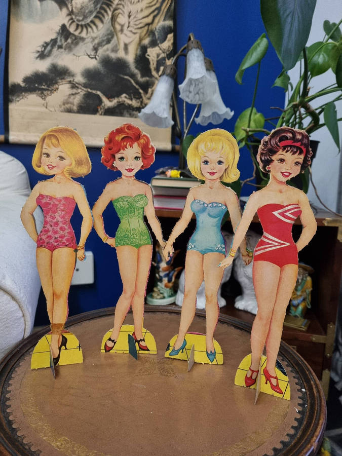 1950's CAMPUS QUEENS PAPER DOLLS