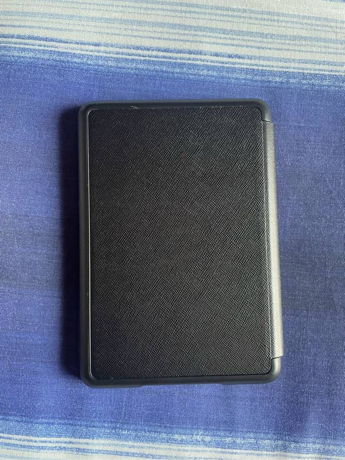 Kindle 11th gen 2022 cover