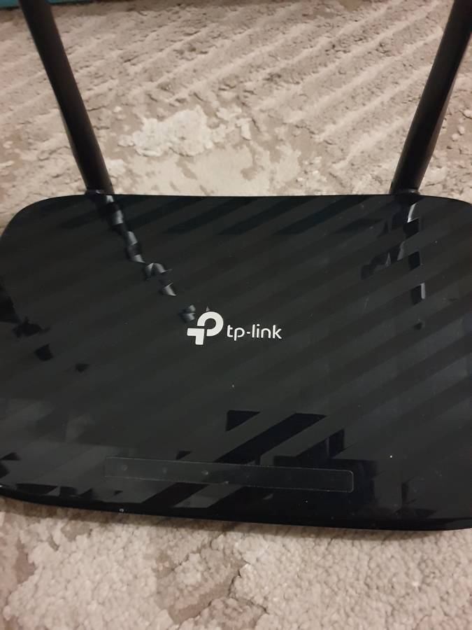 TP link AC1200 WIFI ROUTER