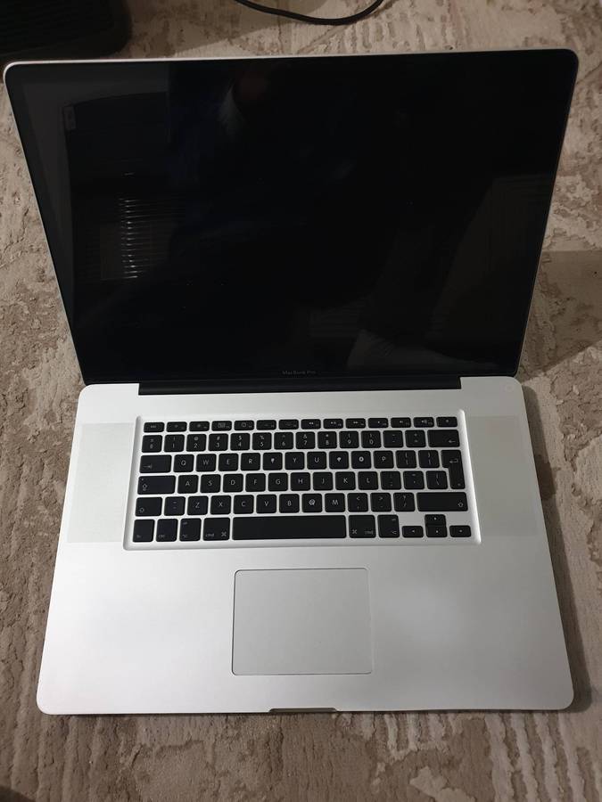 Macbook Pro 17 inch A1297